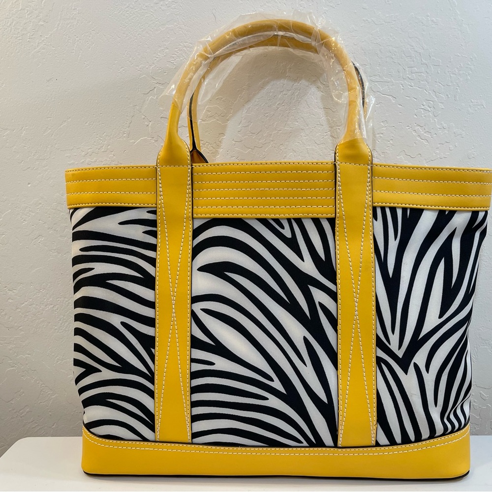 Kate Spade Hand Bag Brand New